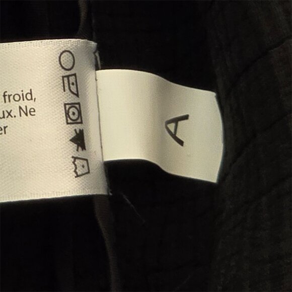 Eileen Fisher Silk-Blend Black Sponge Zippered Jacket - Picture 8 of 8